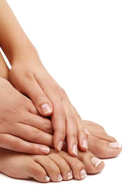 Что такое нарыв на пальце ноги около ногтя?